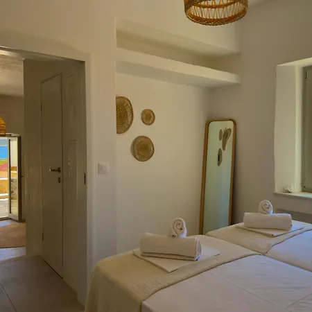 Farous Seaside Sunset Ii * Andiparos