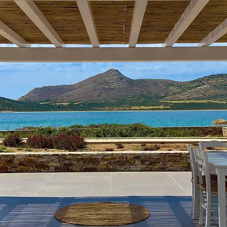 Farous Houses! Two Beachfront With An Amazing Sunset View * Αντίπαρος