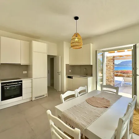 Farous Houses! Two Beachfront With An Amazing Sunset View * Αντίπαρος